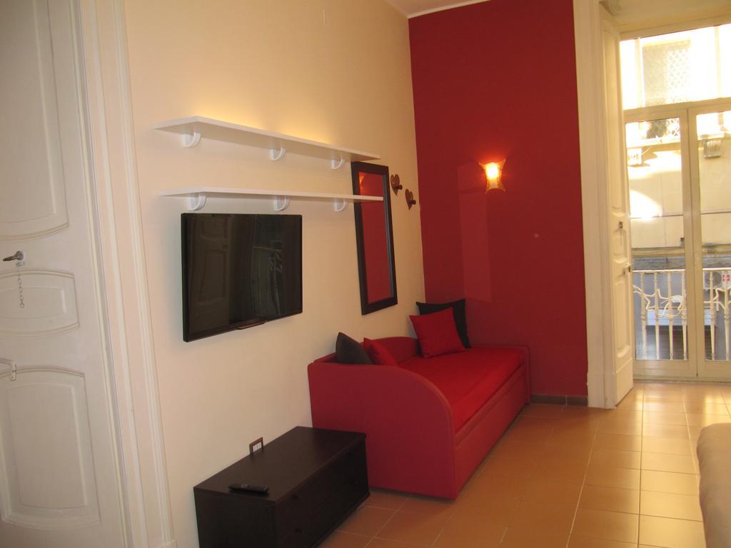 Bed and Breakfast Duomo 89 Neapol Pokoj fotografie